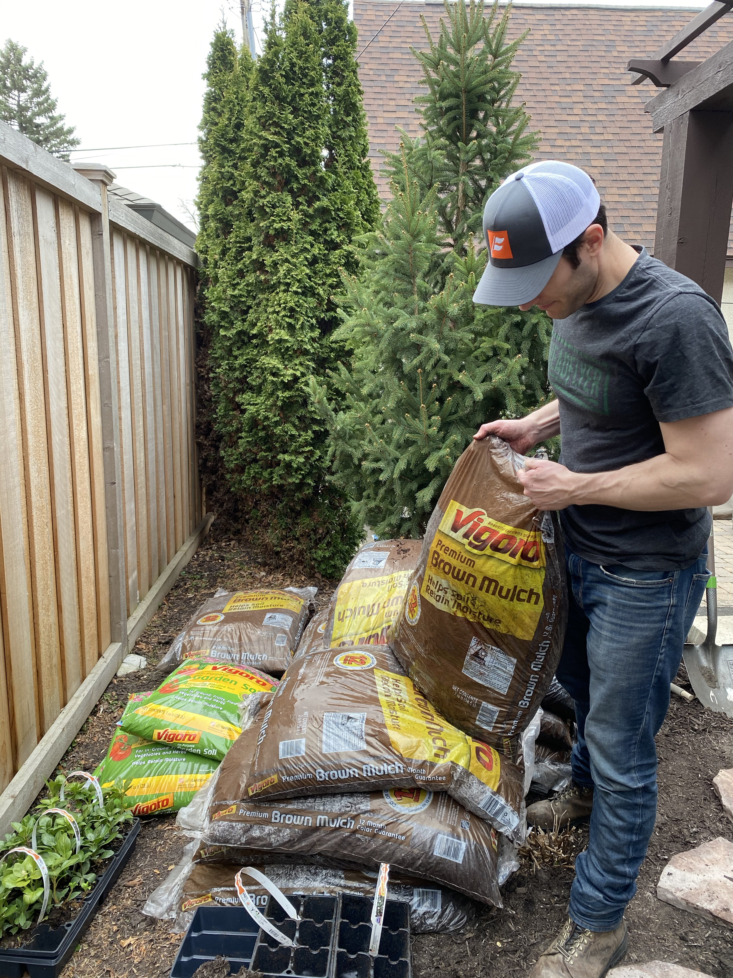 We love Vigoro’s Premium Brown Mulch for our yard