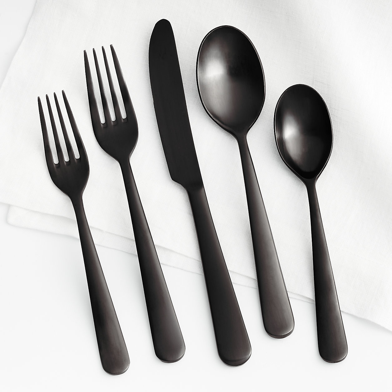 jett 5-piece flatware place setting