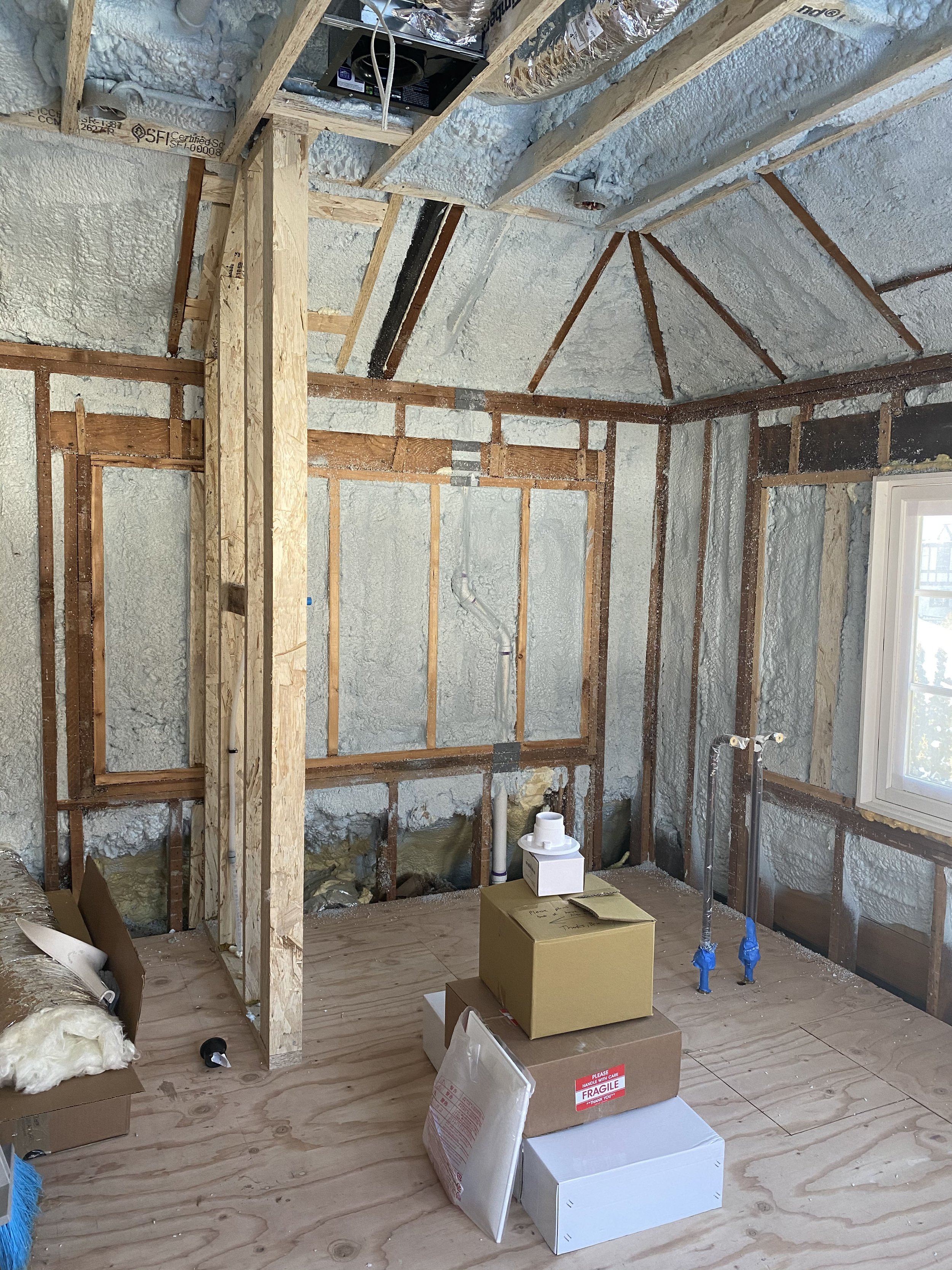 patticake wagner ensuite bathroom foam insulation.jpg