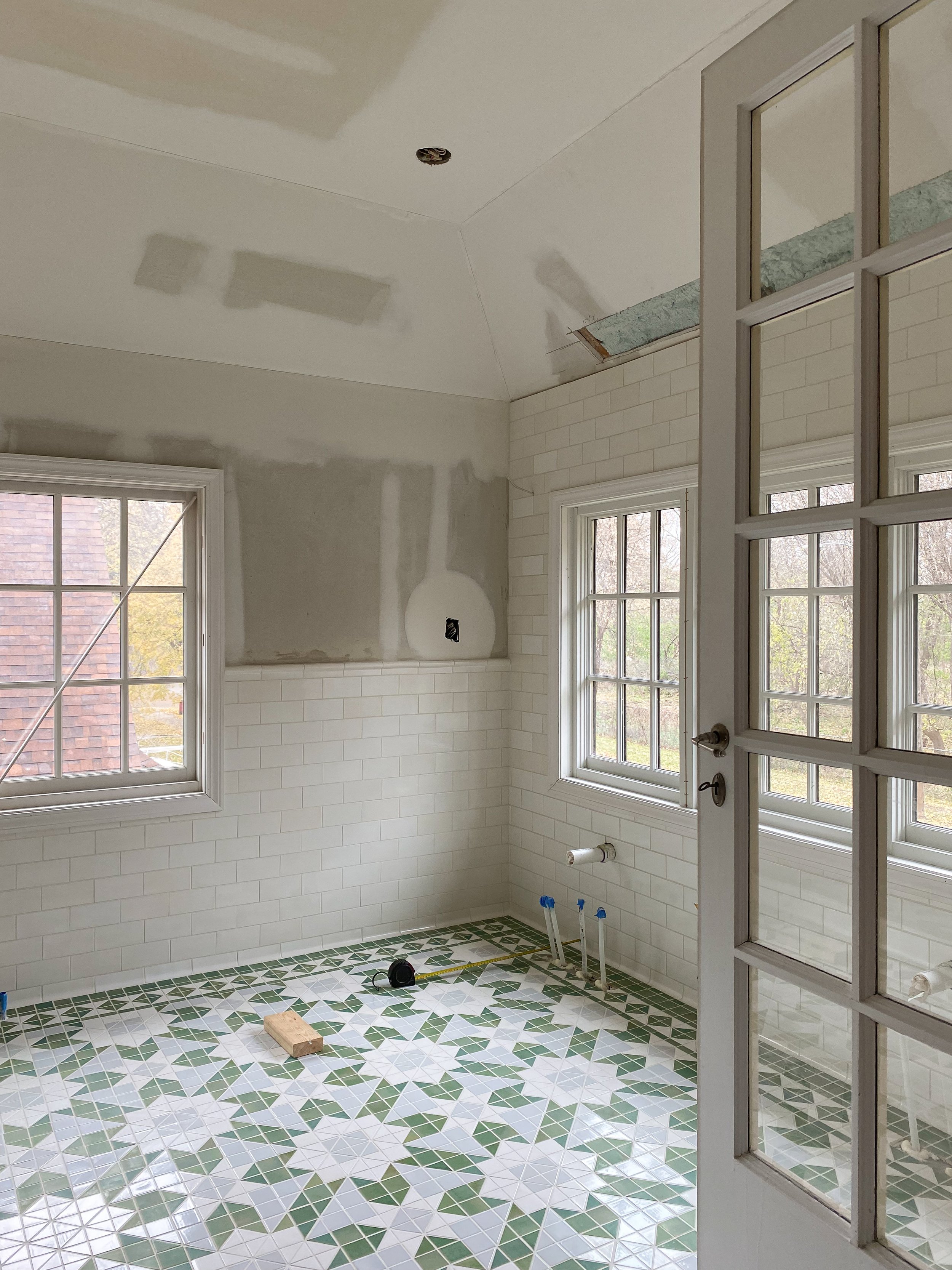 green tile pattern in bathroom