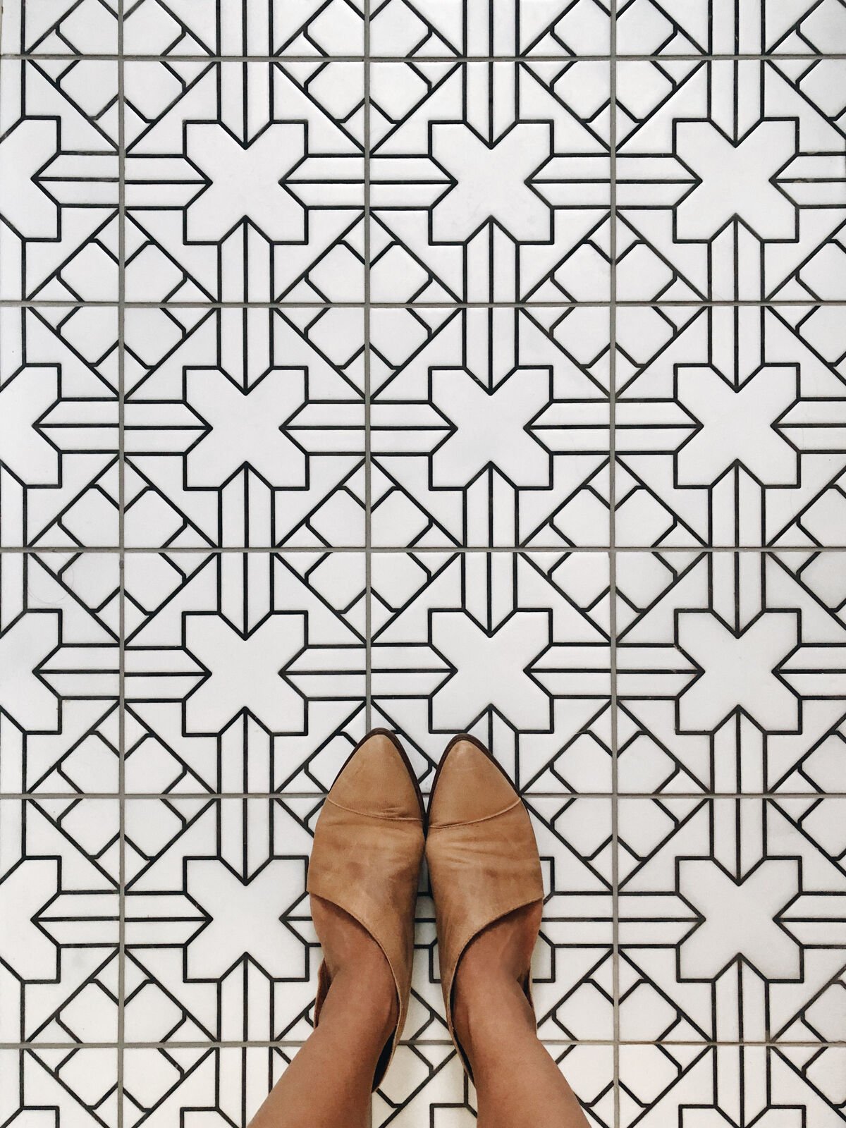 Fireclay Tile: Kasbah Trellis Bathroom Retreat