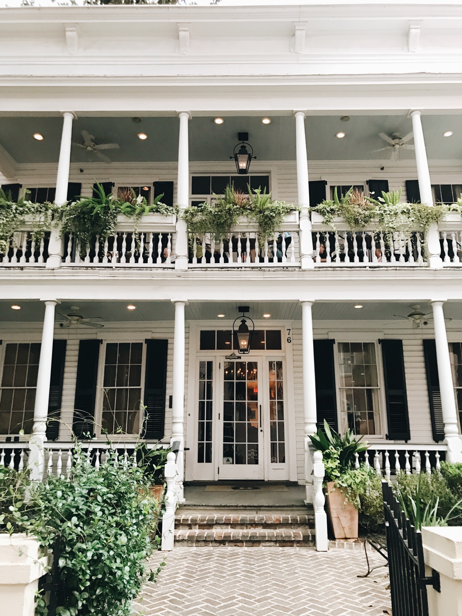 Things To Do When Visiting Charleston on Patticakewagner